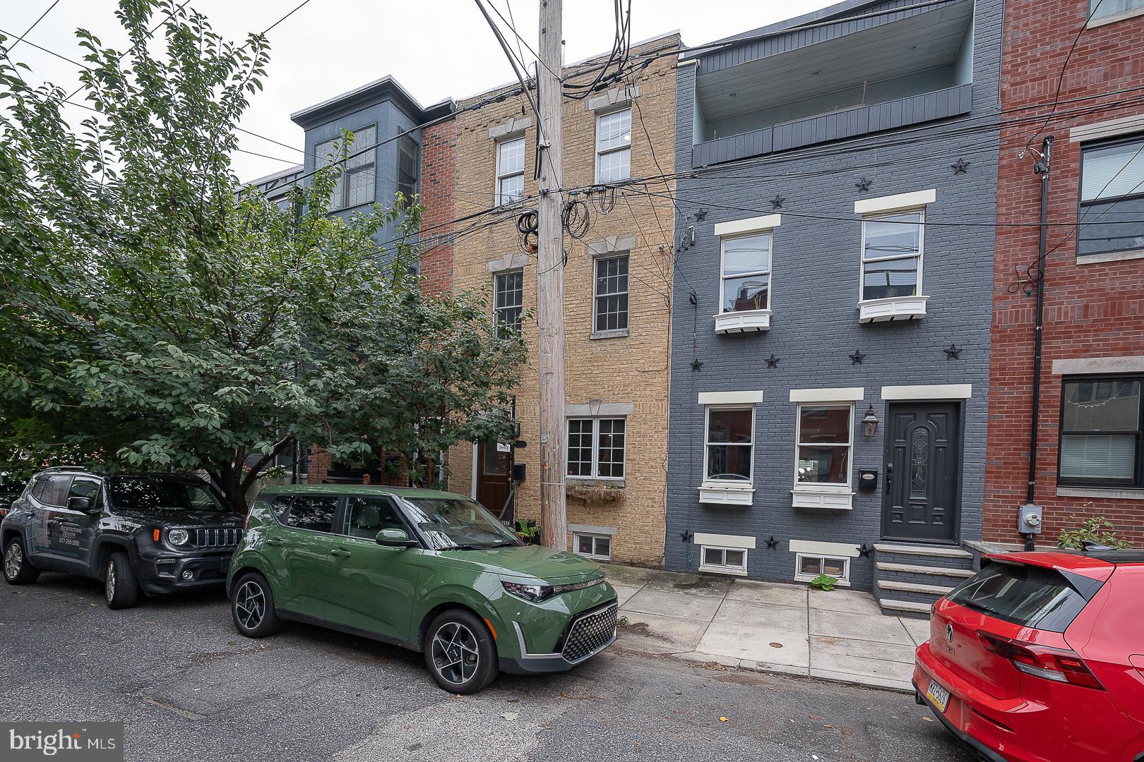 2406 Catharine Street Philadelphia, PA 19146 - Photo 36 of 37 a car parked in front of a building