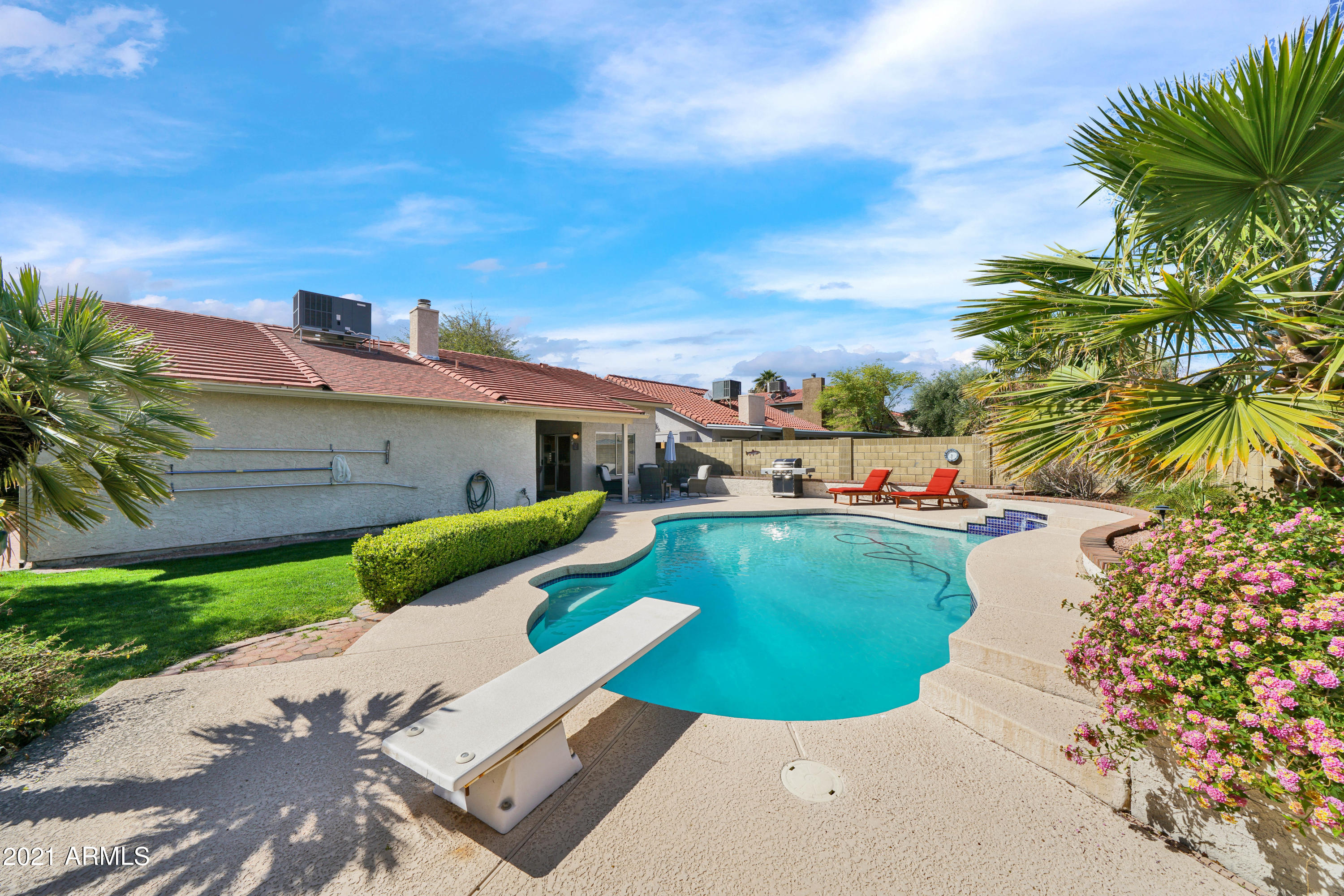 1826 East Redfield Road Phoenix, AZ 85022 - Photo 22 of 34 Beautiful Backyard