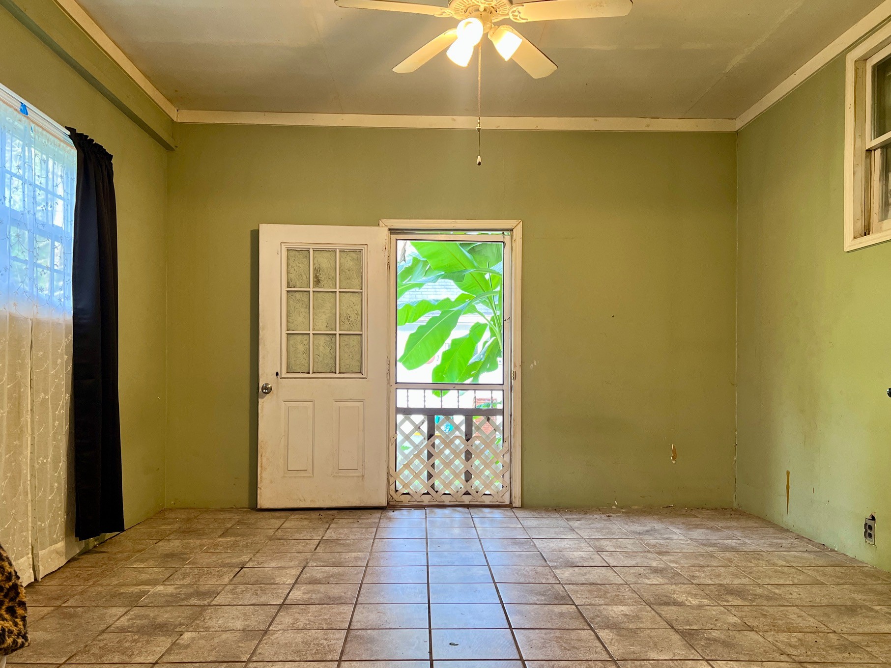 1112 Cumberland Street Decherd, TN 37324 - Photo 30 of 52 a view of a room with a window