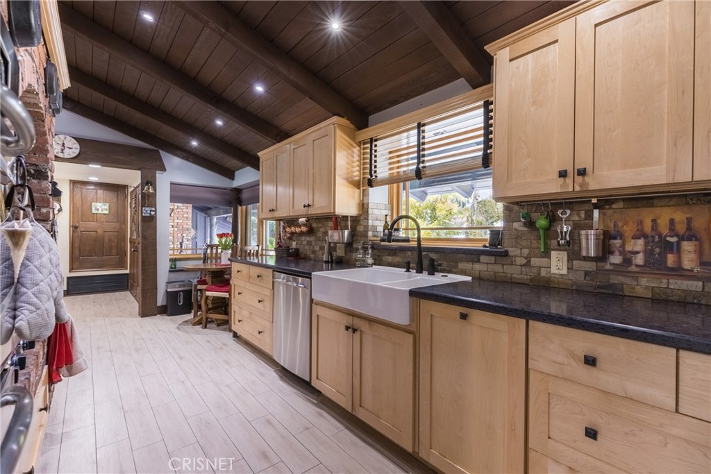 10610 Walnut Drive Shadow Hills, CA 91040 - Photo 8 of 50