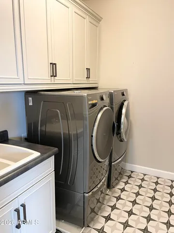 a view of building with an outdoor space