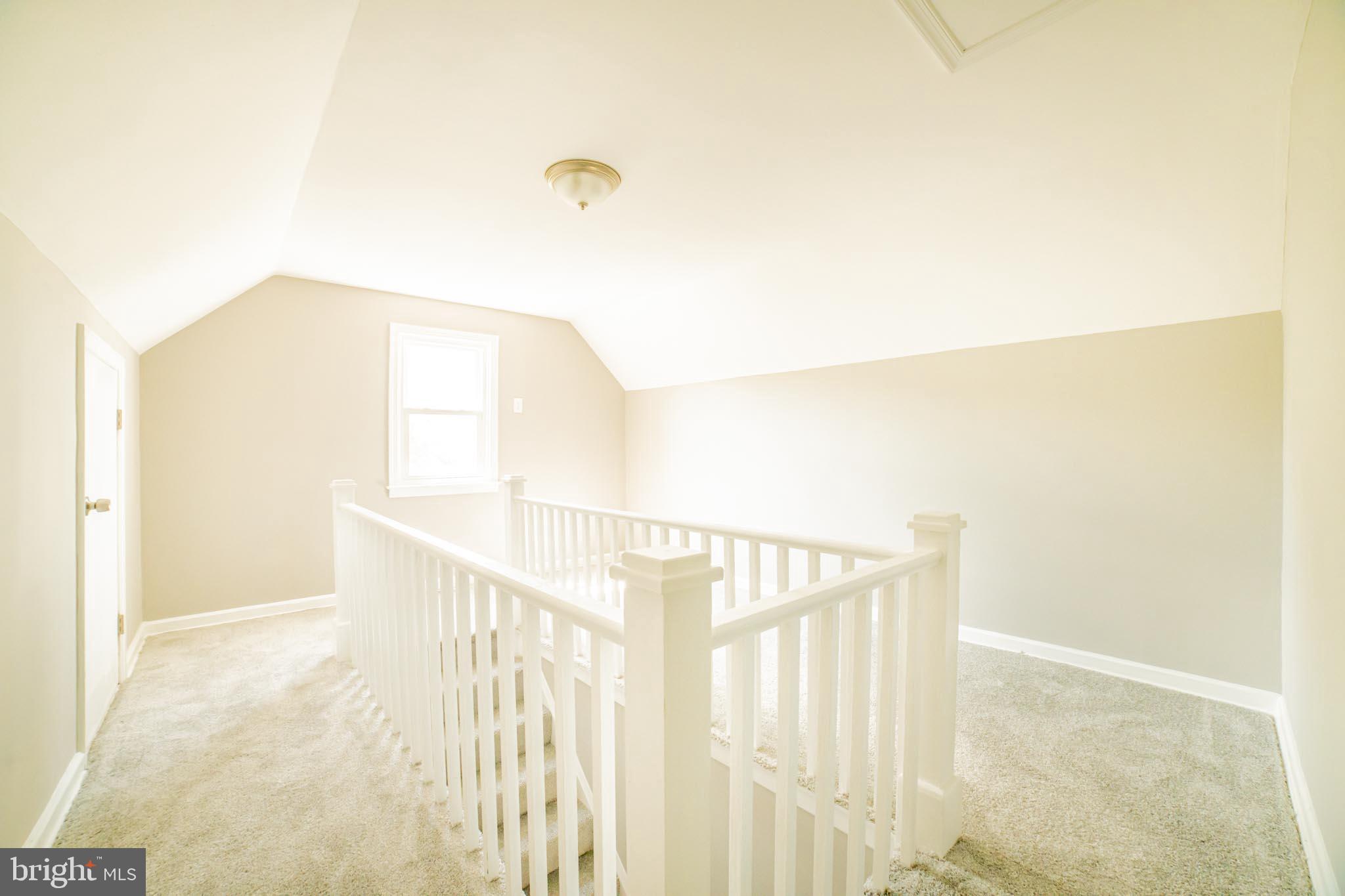 7813 New Battle Grove Road Baltimore, MD 21222 - Photo 29 of 41 Upstairs loft area