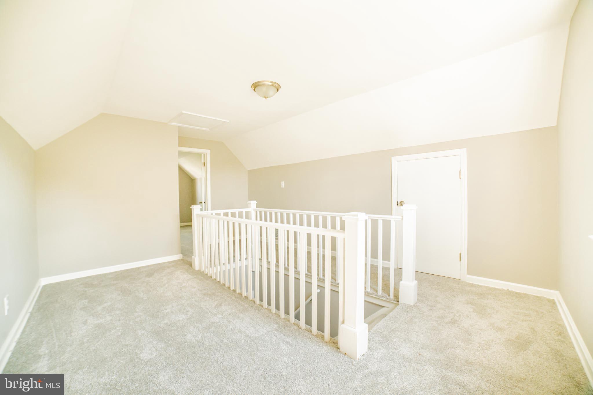 7813 New Battle Grove Road Baltimore, MD 21222 - Photo 30 of 41 Upstairs loft area