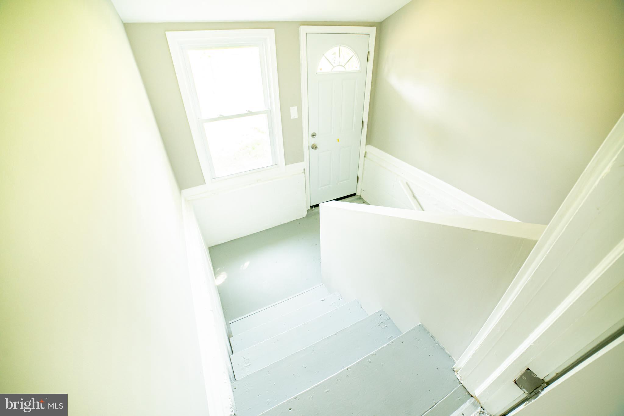 7813 New Battle Grove Road Baltimore, MD 21222 - Photo 33 of 41 Basement Entrance