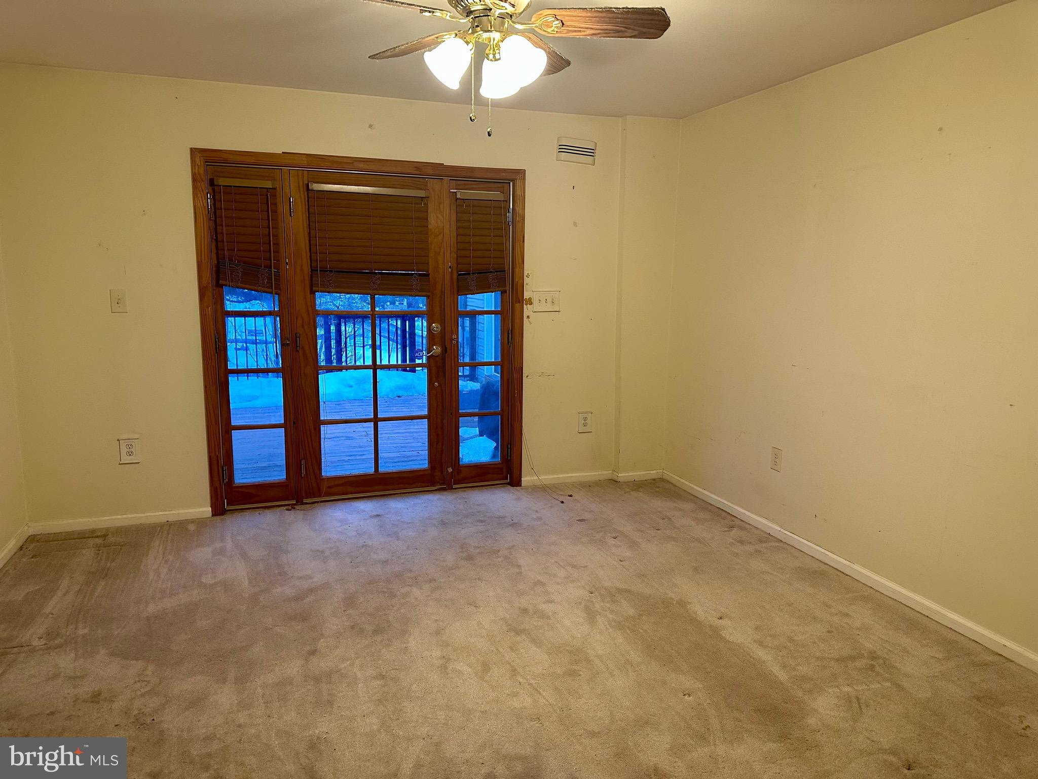 707 Dunkels Church Road Kutztown, PA 19530 - Photo 16 of 37 a view of an empty room with chandelier fan