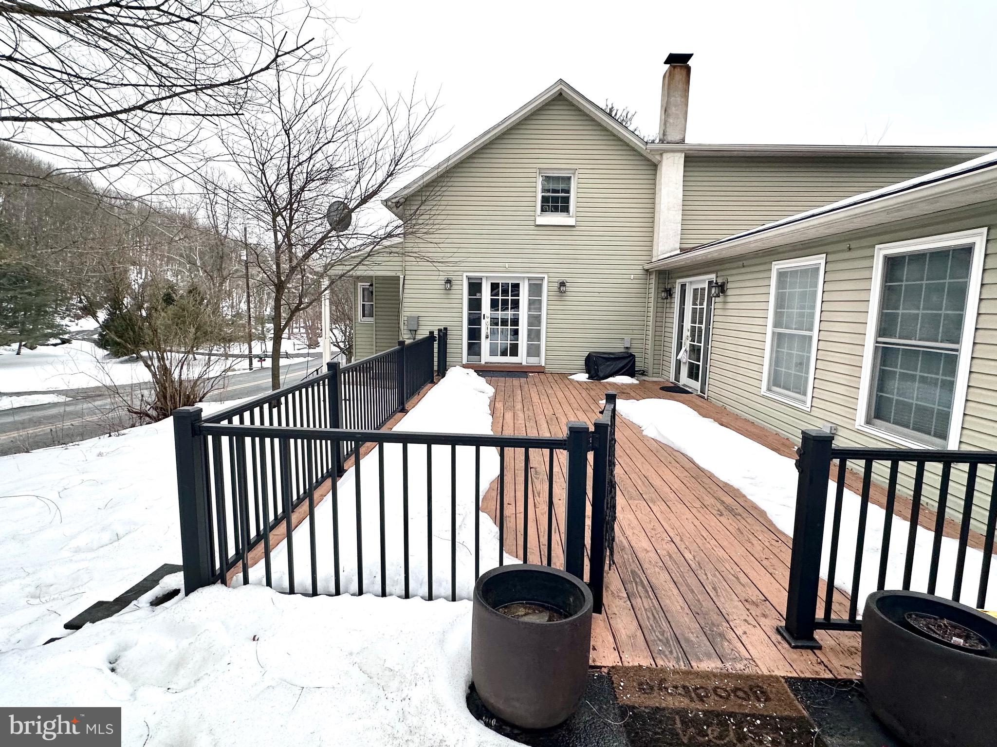 707 Dunkels Church Road Kutztown, PA 19530 - Photo 4 of 37 a view of a roof deck