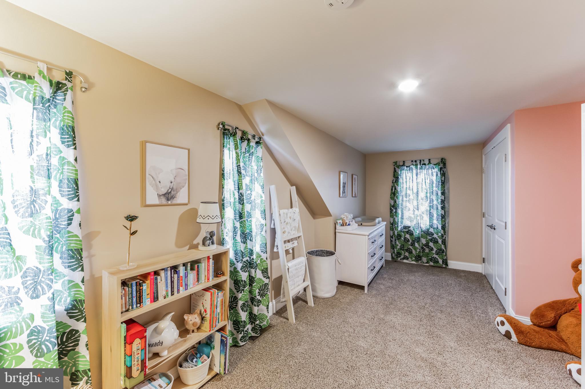 2630 Dutton Mill Road Aston, PA 19014 - Photo 10 of 23