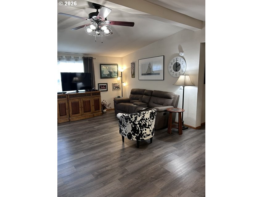 1600 Rhododendron Drive Florence, OR 97439 - Photo 3 of 6 Gallery Image 3