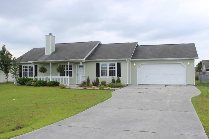 258 Parnell Road Hubert, NC 28539 - Photo 1 of 15 Primary Photo