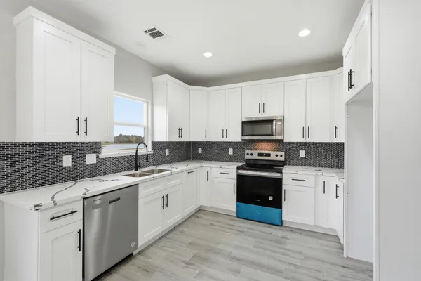 $235,000 | 44 Meadow Lake Drive, Trinity, TX 75862