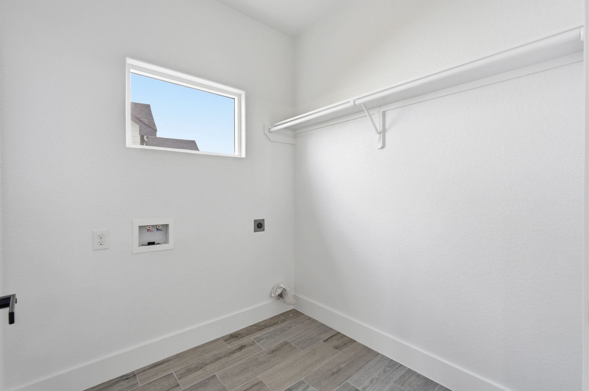 44 Meadow Lake Drive Trinity, TX 75862 - Photo 32 of 39 a view of a small space with wooden floor and a window