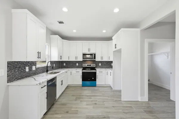 $235,000 | 44 Meadow Lake Drive, Trinity, TX 75862