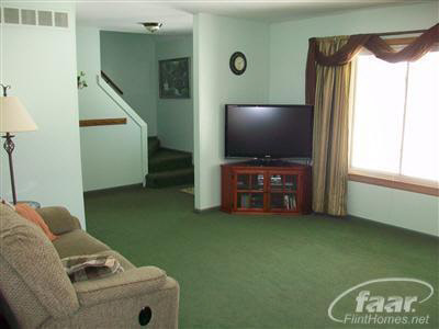 5463 Old Franklin Road Grand Blanc, MI 48439 - Photo 7 of 14 20201409-6.JPG