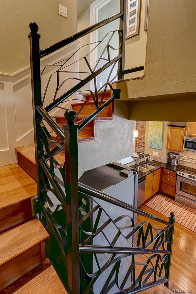 3335 West Moncrieff Place Denver, CO 80211 - Photo 19 of 35