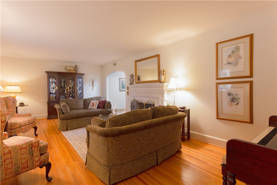 1901 Boulevard Heights Anderson, SC 29621 - Photo 4 of 15