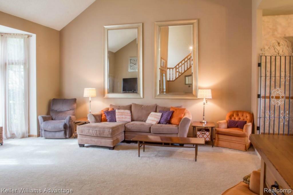 31118 Country Ridge Circle Farmington Hills, MI 48331 - Photo 8 of 41