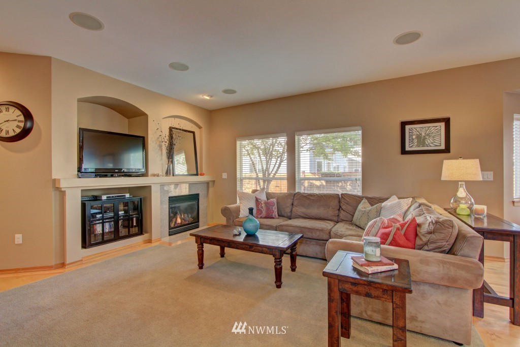 4603 152nd Place Southeast Bothell, WA 98012 - Photo 12 of 25 Gallery Image 12