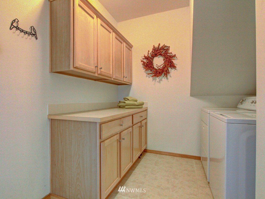 4603 152nd Place Southeast Bothell, WA 98012 - Photo 16 of 25 Gallery Image 16