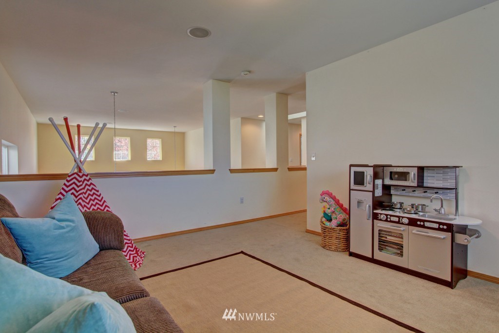 4603 152nd Place Southeast Bothell, WA 98012 - Photo 21 of 25 Gallery Image 21