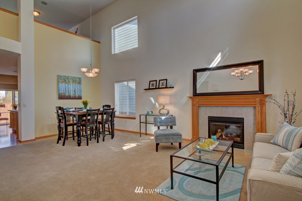4603 152nd Place Southeast Bothell, WA 98012 - Photo 4 of 25 Gallery Image 4