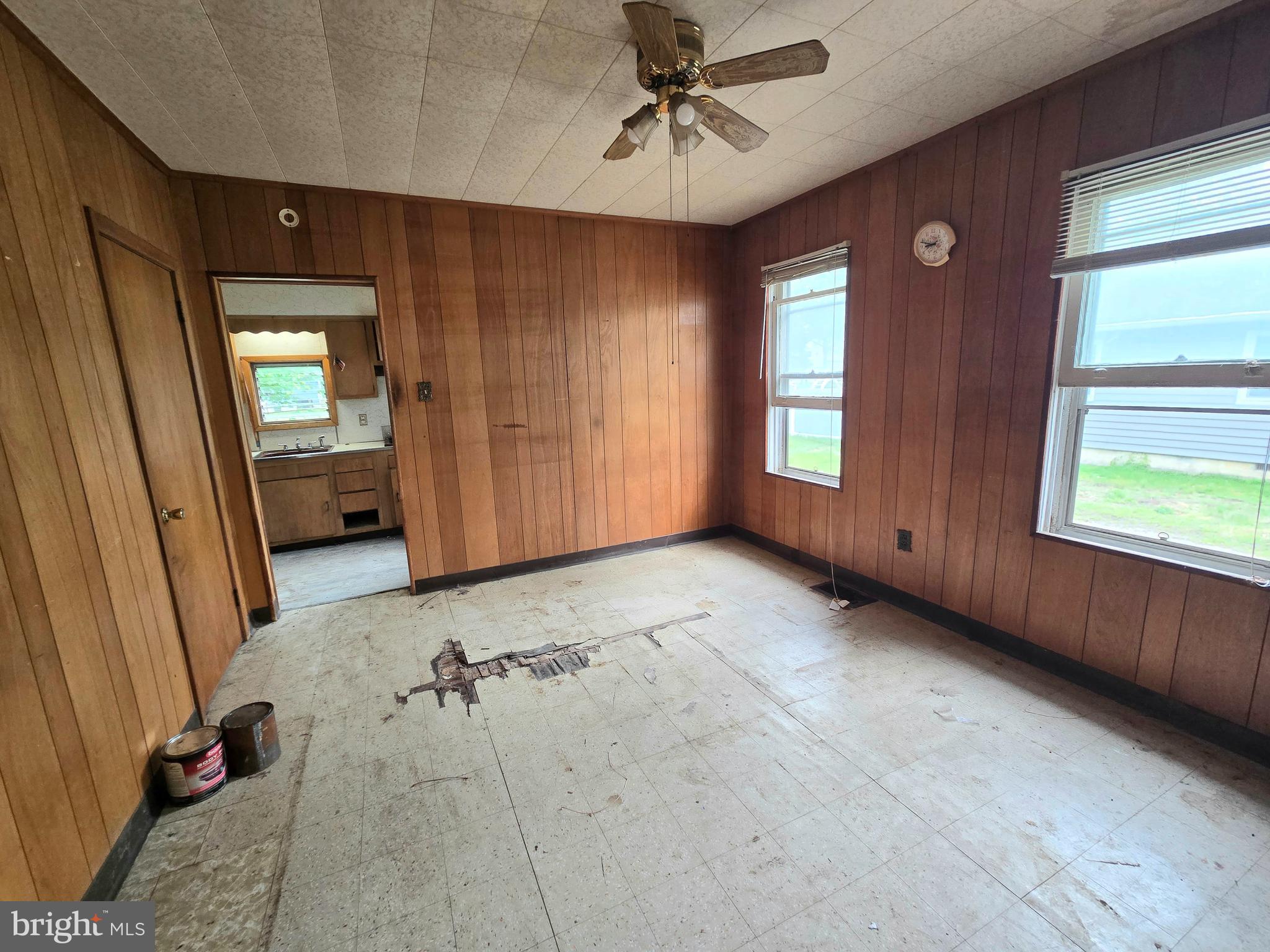36 Atlantic Avenue Clementon, NJ 08021 - Photo 10 of 19 a view of an empty room with a window