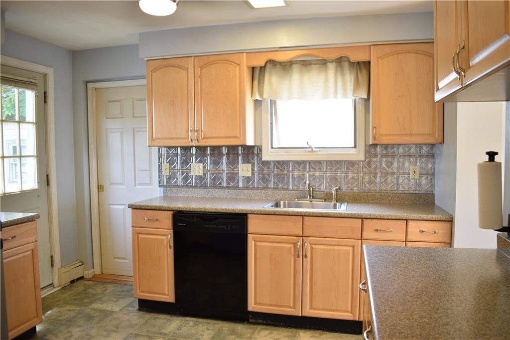 12 Greenaway Avenue Springvale, ME 04083 - Photo 7 of 30 Photo