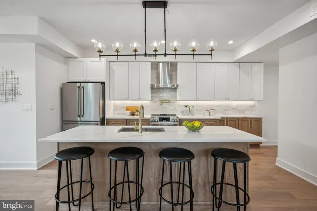 $6,600 | 1614 Kilbourne Place Northwest, Unit 2, Washington, DC 20010