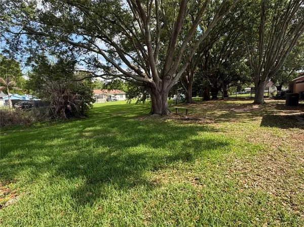 $1,675 | 19 Columbia Avenue, St. Cloud, FL 34769