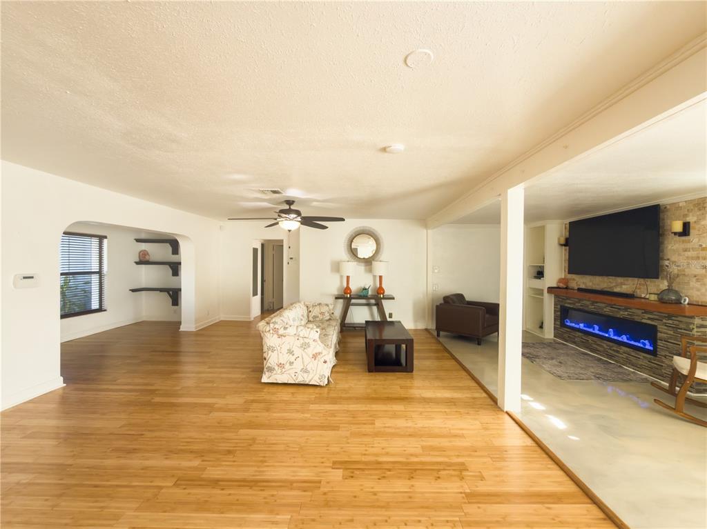 8818 Mathog Road Riverview, FL 33578 - Photo 24 of 55