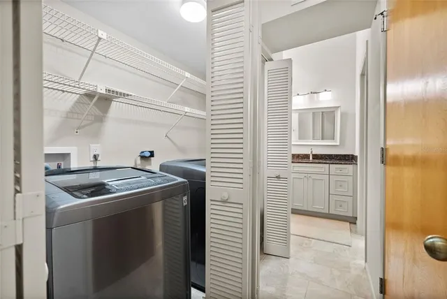 $825,000 | 301 2nd Street North, Unit 13, St. Petersburg, FL 33701