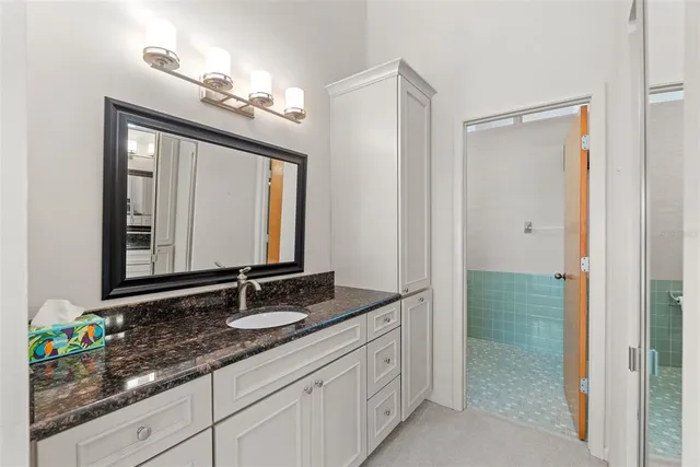 $825,000 | 301 2nd Street North, Unit 13, St. Petersburg, FL 33701