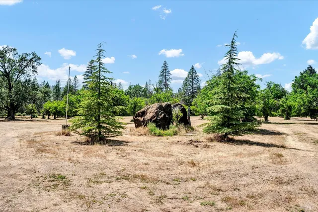 $1,340,000 | 22550 Shady Grove Road, Middletown, CA 95461
