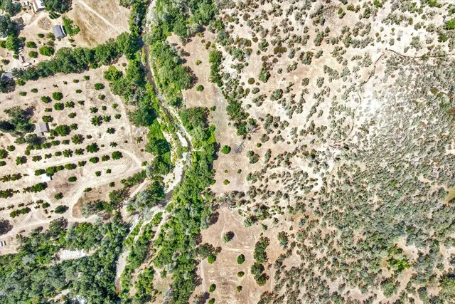 $1,340,000 | 22550 Shady Grove Road, Middletown, CA 95461