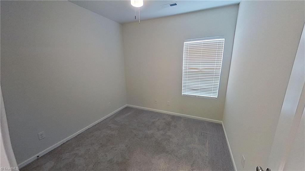 424 Infinity Circle Winston-Salem, NC 27103 - Photo 5 of 8