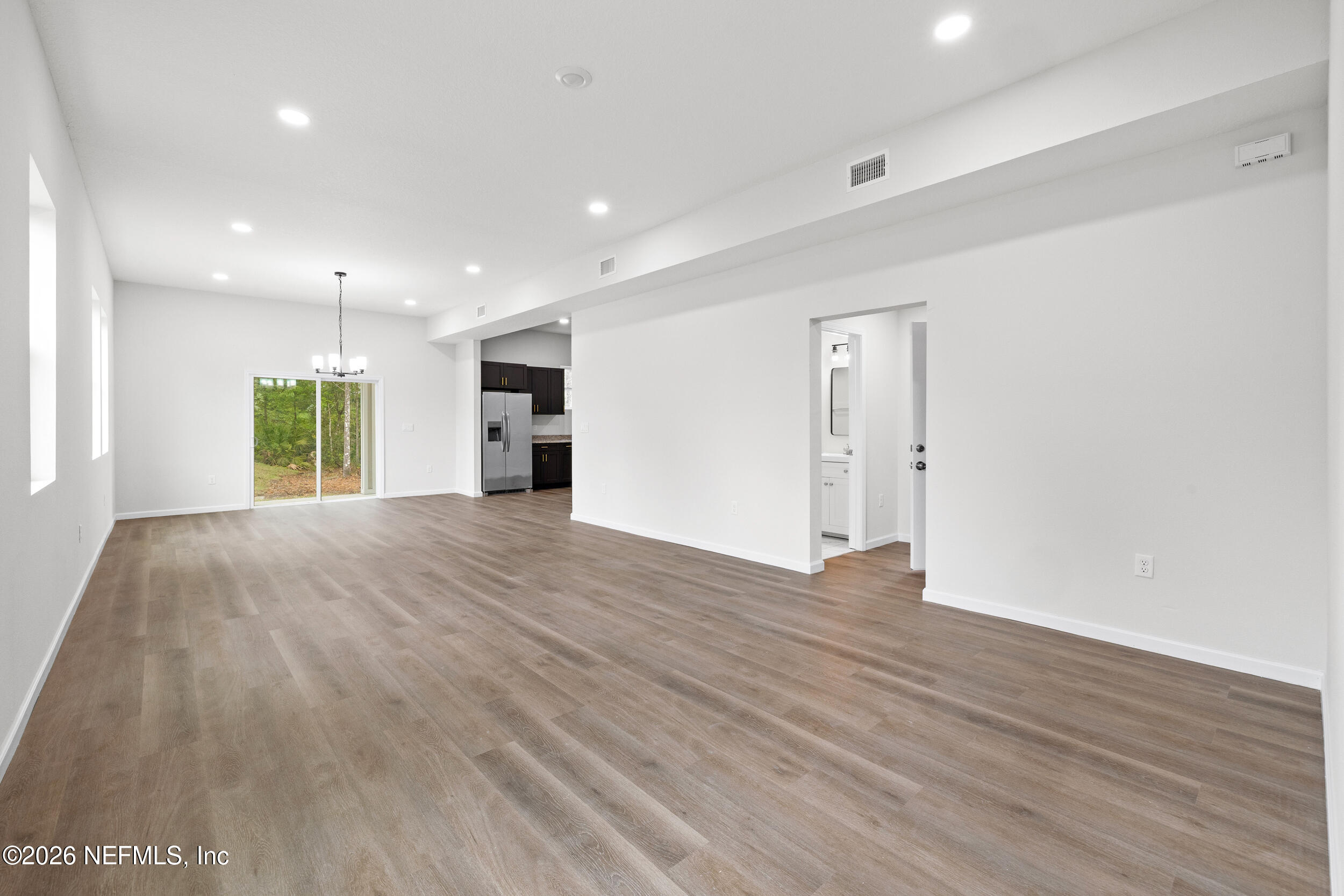 12486 Gate Road Jacksonville, FL 32226 - Photo 11 of 29 16 - interior