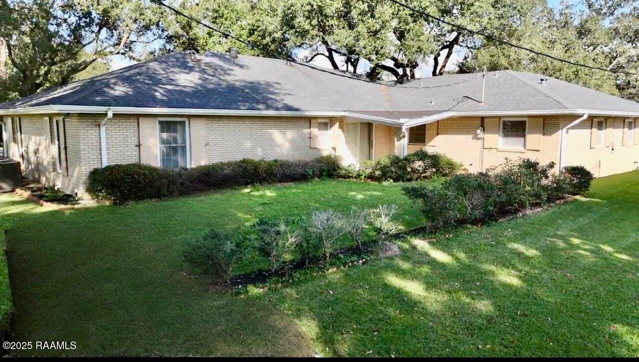 112 Abshire Drive Kaplan, LA 70548 - Photo 29 of 32 Backyard