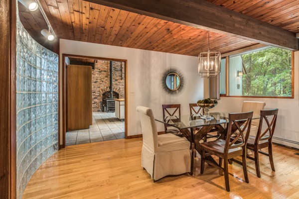 22 Solomon Pierce Road Lexington, MA 02420 - Photo 13 of 25 Gallery Image 13