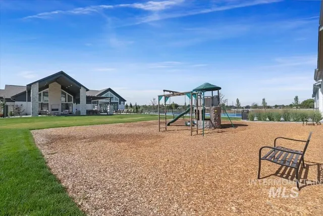 $449,880 | 744 South Calhoun Lane, Star, ID 83669