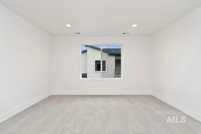 $449,880 | 744 South Calhoun Lane, Star, ID 83669