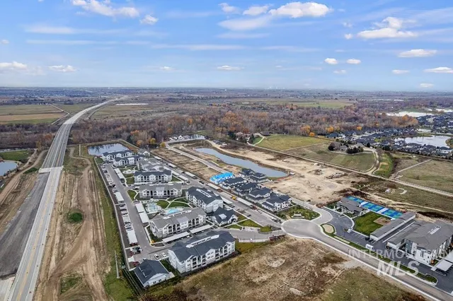 $449,880 | 744 South Calhoun Lane, Star, ID 83669