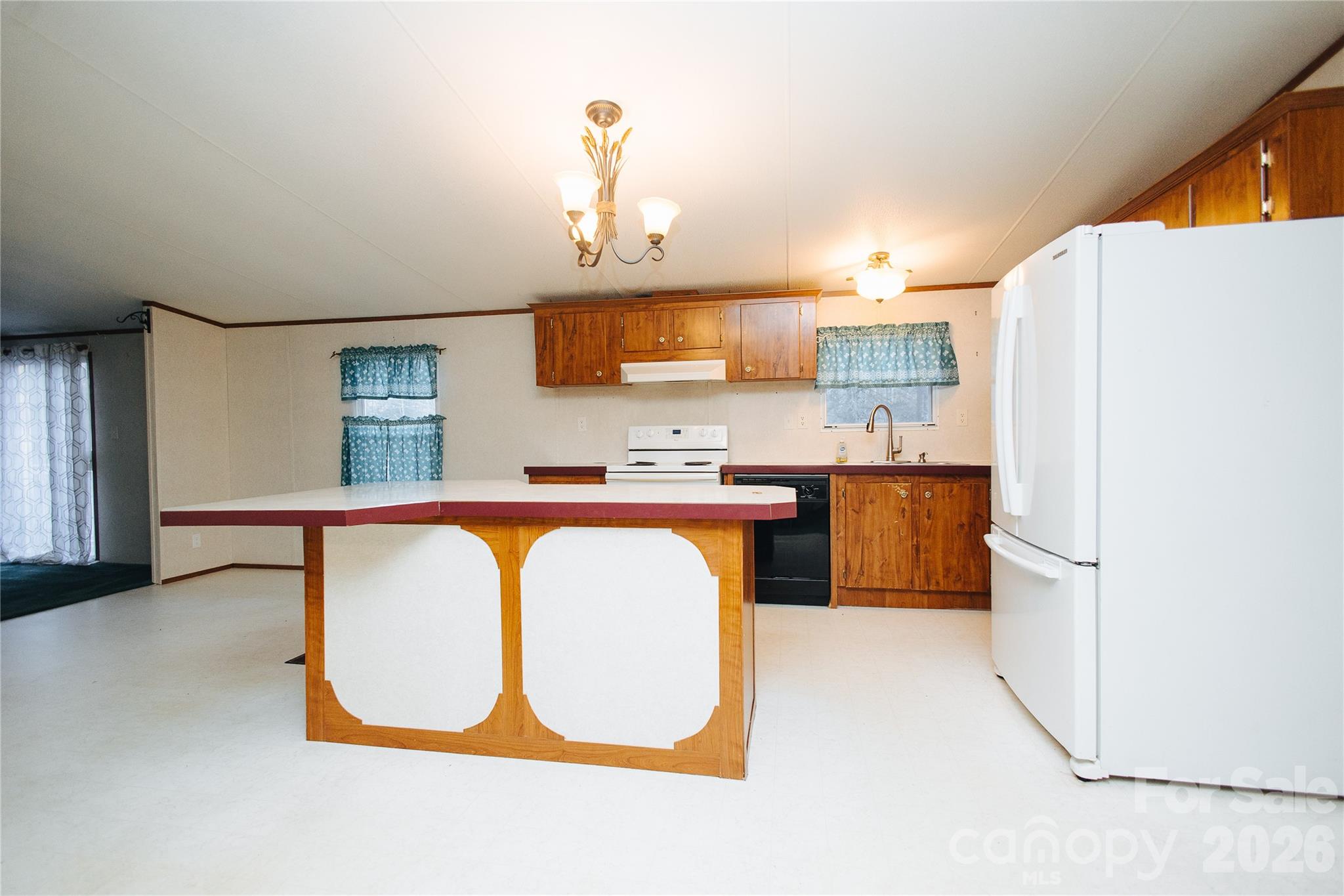 2506 Lytle Mountain Road Marion, NC 28752 - Photo 11 of 34