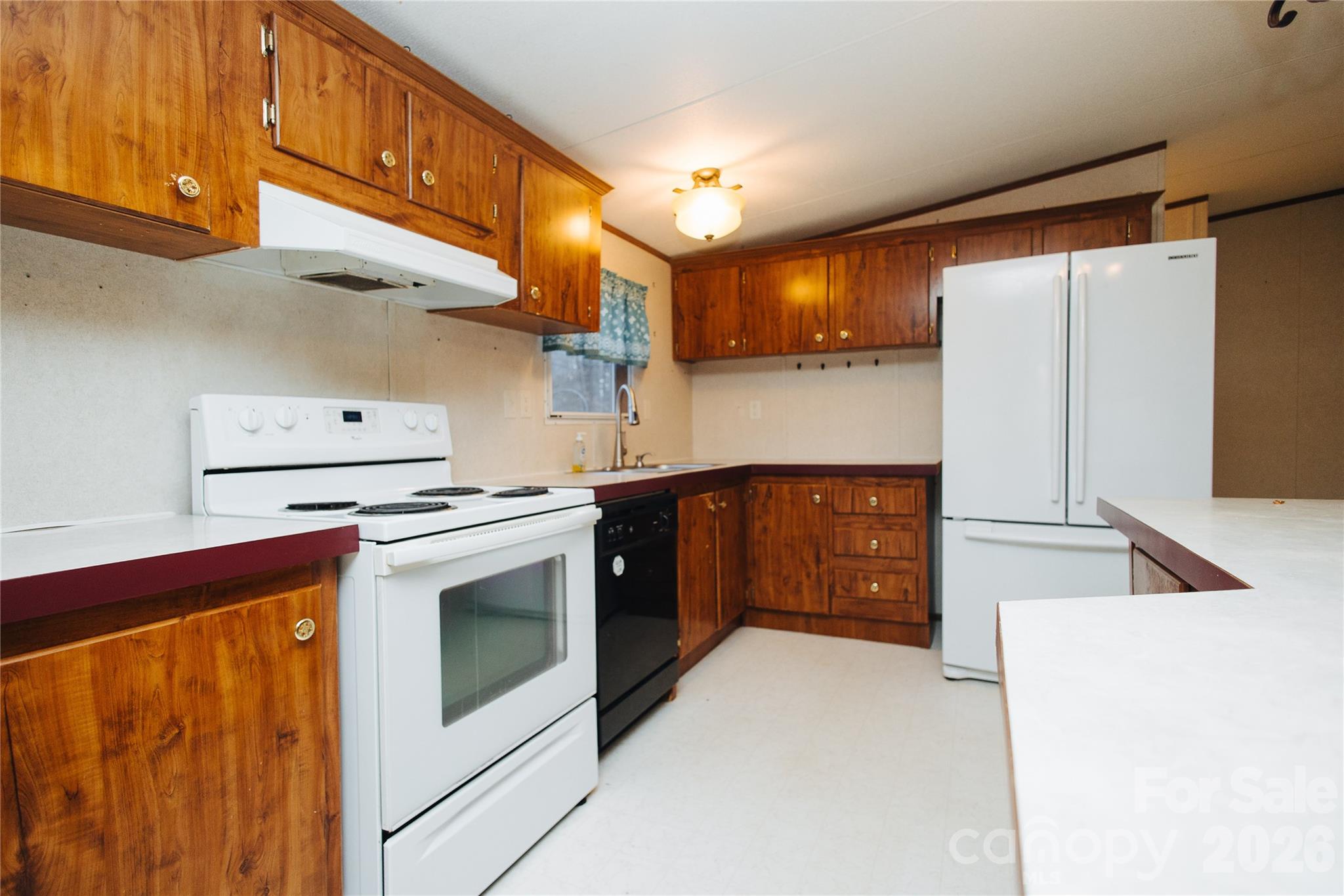 2506 Lytle Mountain Road Marion, NC 28752 - Photo 14 of 34