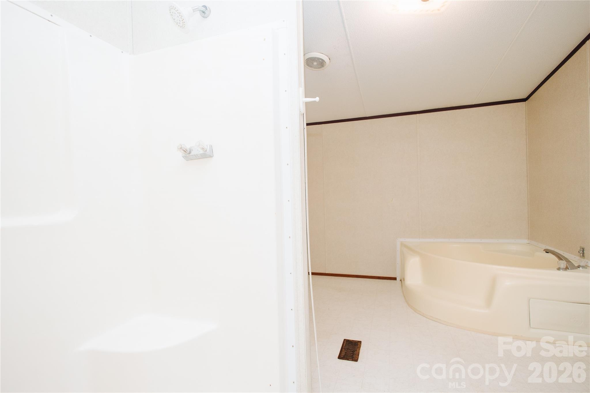 2506 Lytle Mountain Road Marion, NC 28752 - Photo 29 of 34