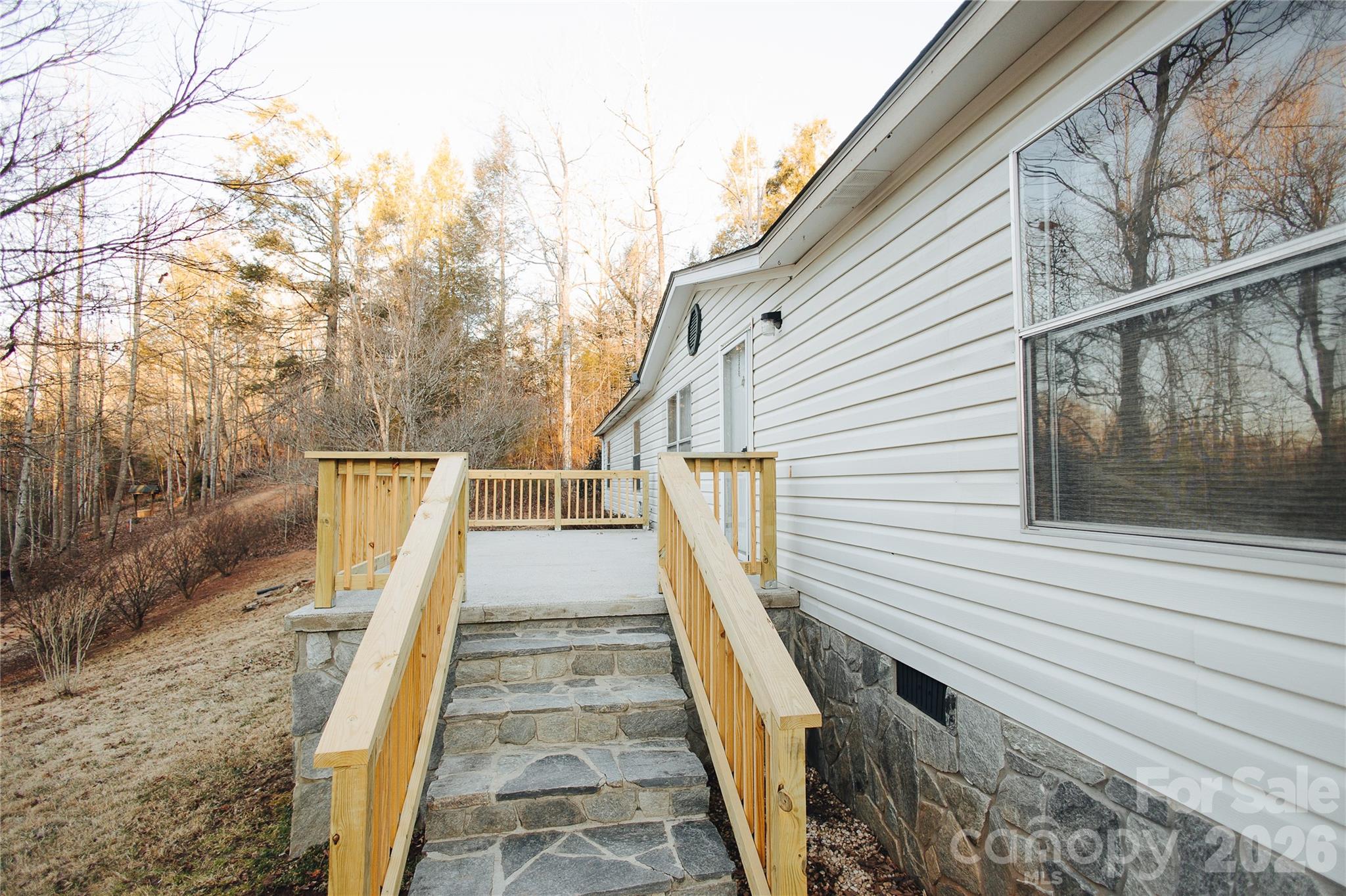 2506 Lytle Mountain Road Marion, NC 28752 - Photo 6 of 34