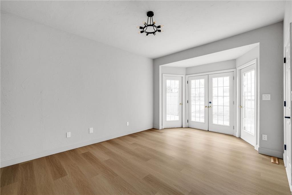 322 East Main Street Ligonier, PA 15658 - Photo 11 of 31 a view of an empty room with a window
