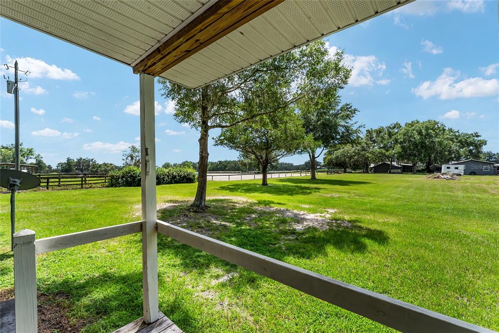 15305 Northwest 112th Place Road Morriston, FL 32668 - Photo 77 of 95