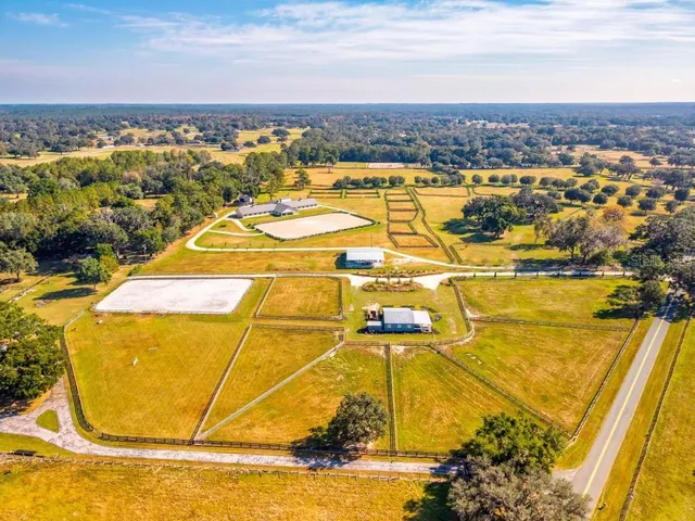 $2,550 | 15305 Northwest 112th Place Road, Morriston, FL 32668