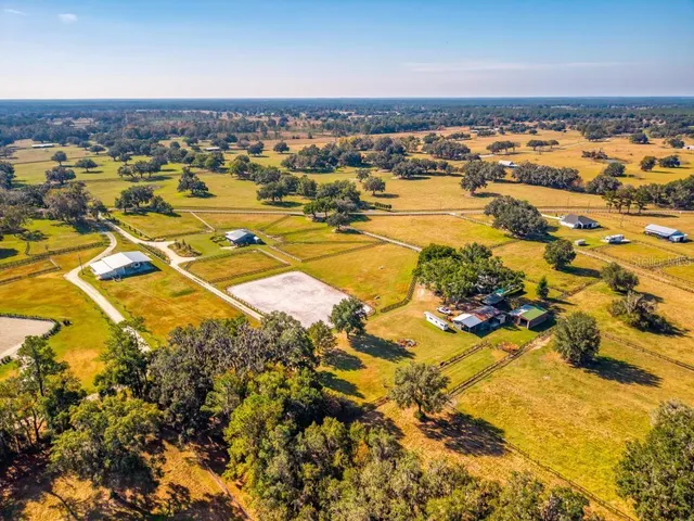 $2,550 | 15305 Northwest 112th Place Road, Morriston, FL 32668