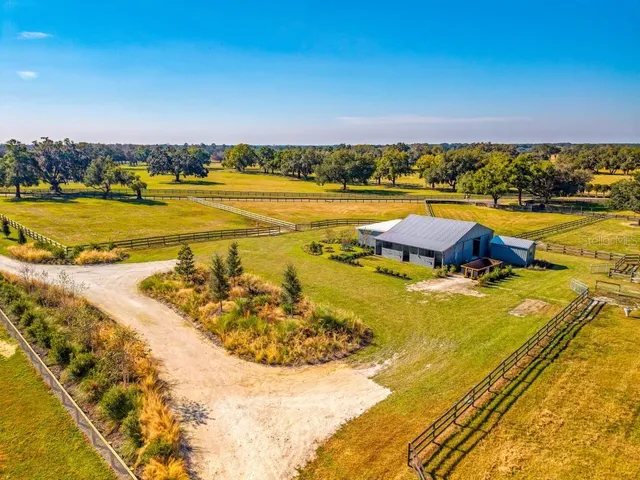 $2,550 | 15305 Northwest 112th Place Road, Morriston, FL 32668