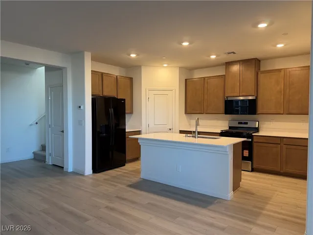 $2,400 | 3588 Mascali Avenue, Henderson, NV 89044